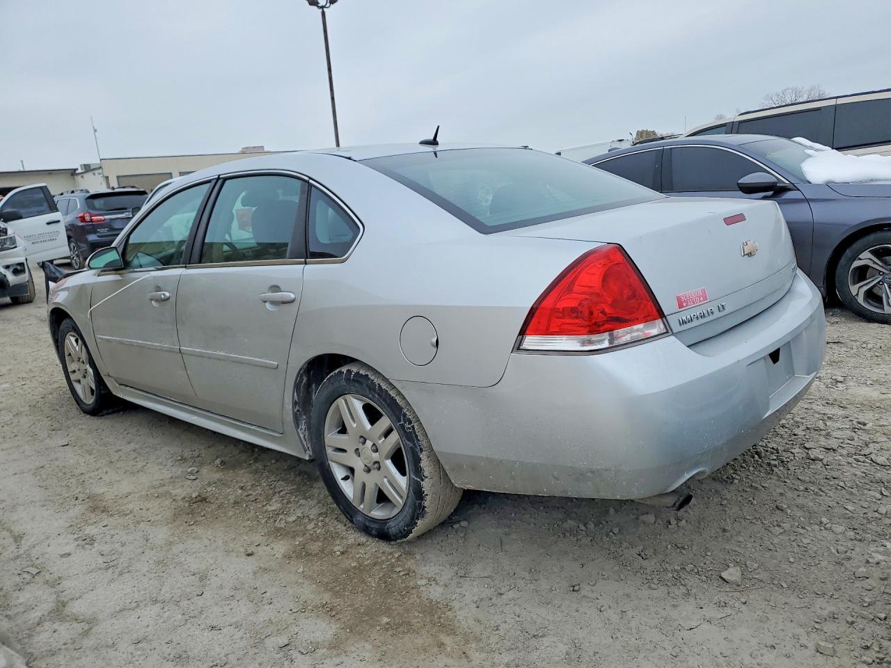 2016 Chevrolet Impala Limited Lt - Image 2