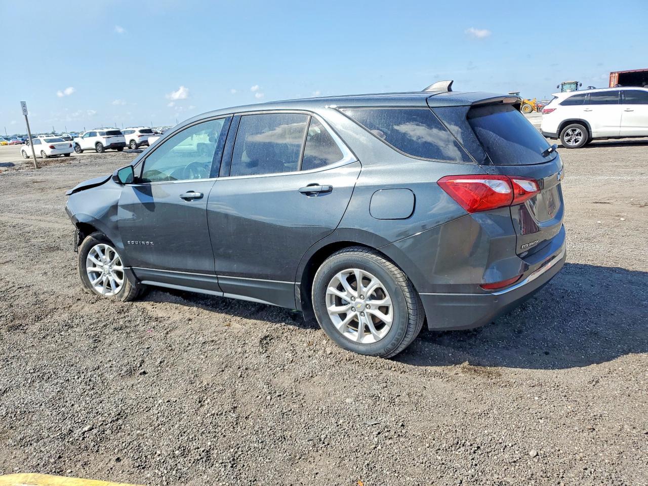 2020 Chevrolet Equinox Lt - Фото 2