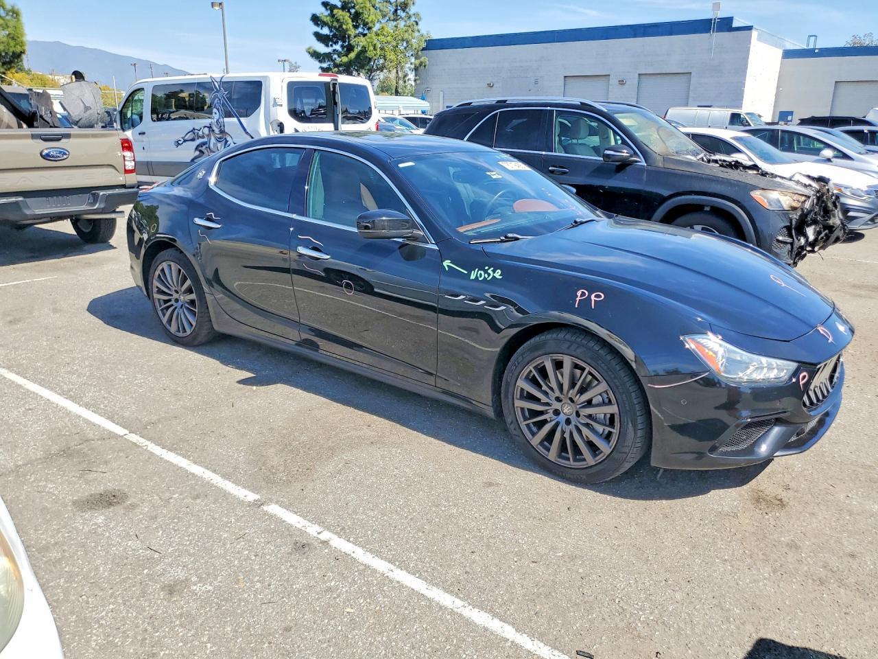 2018 Maserati Ghibli - Фото 4