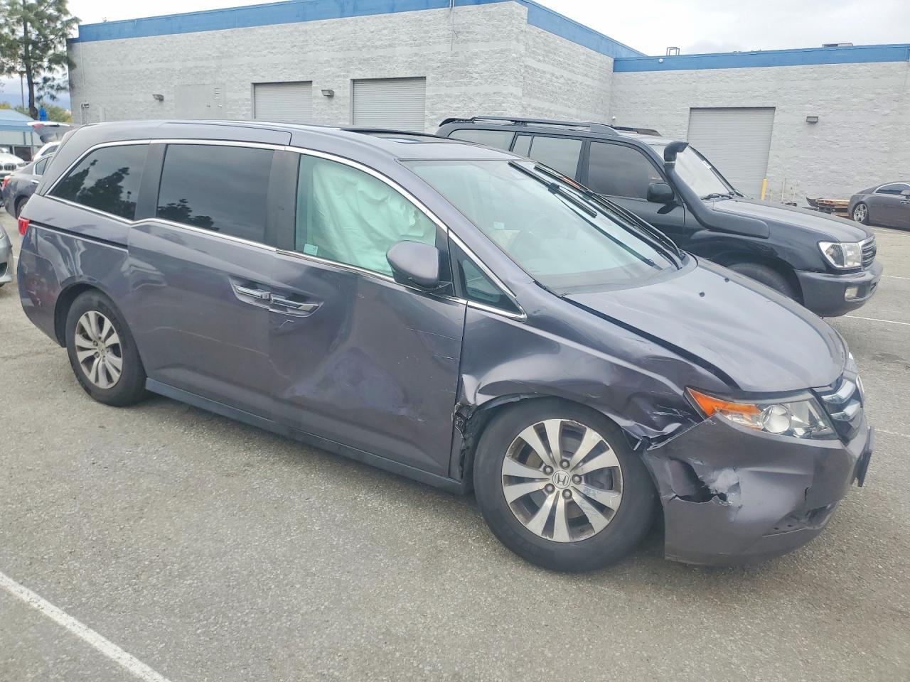 2015 Honda Odyssey Exl - Image 4