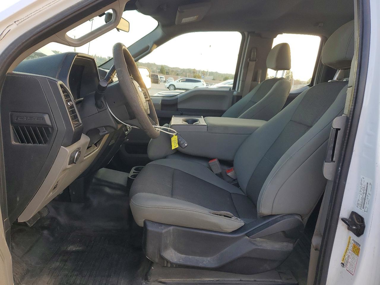 2019 Ford F150 Super Cab - Фото 7