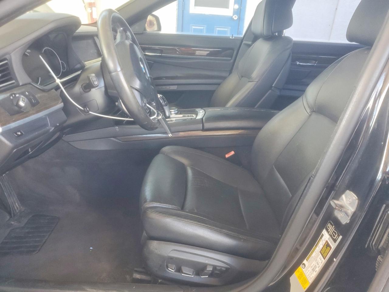2014 BMW 740 Li - Фото 7