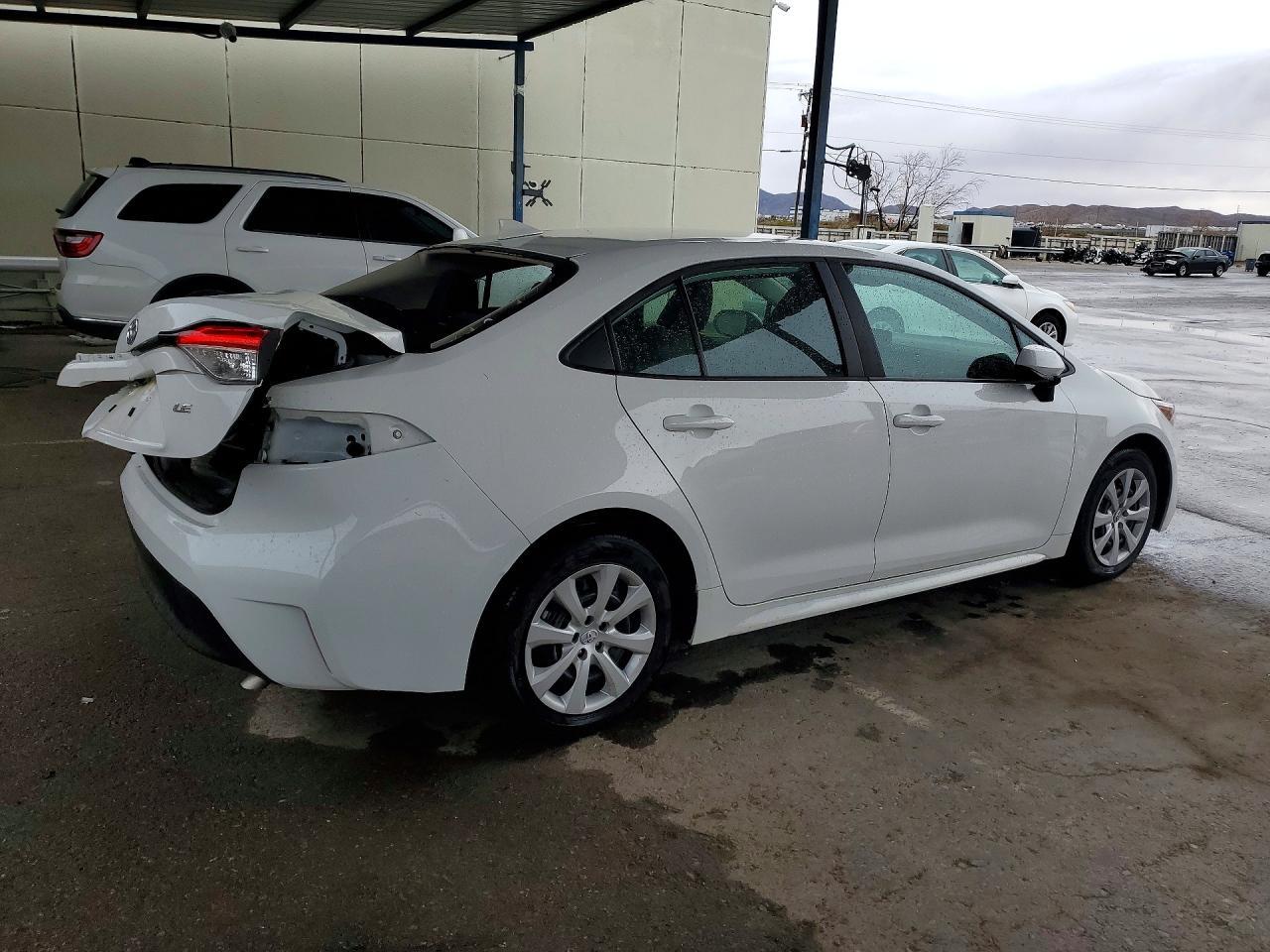 2025 Toyota Corolla Le - Image 3