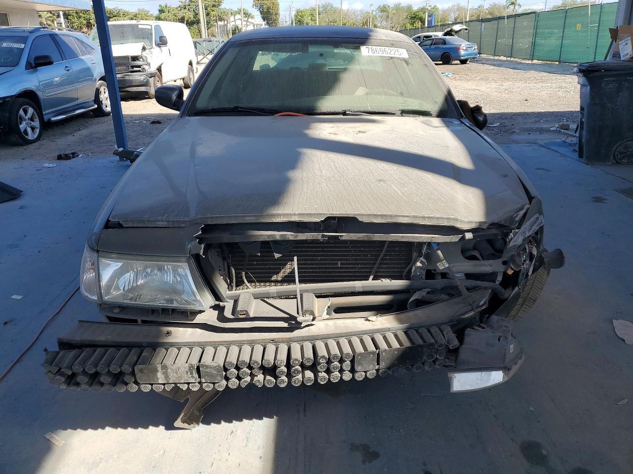 2004 Mercury Grand Marquis Gs - Фото 5
