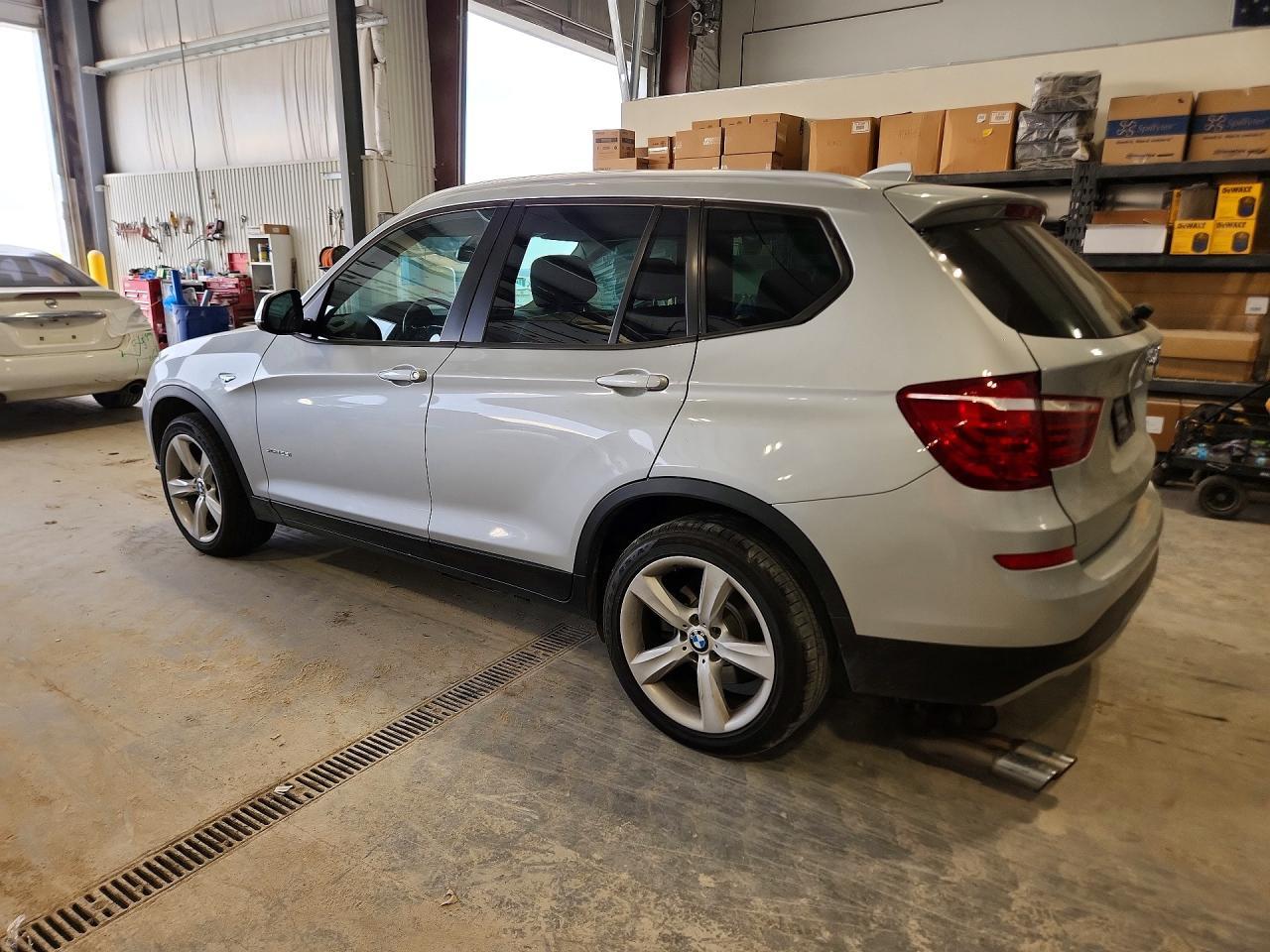2017 BMW X3 xDrive28I - Image 2