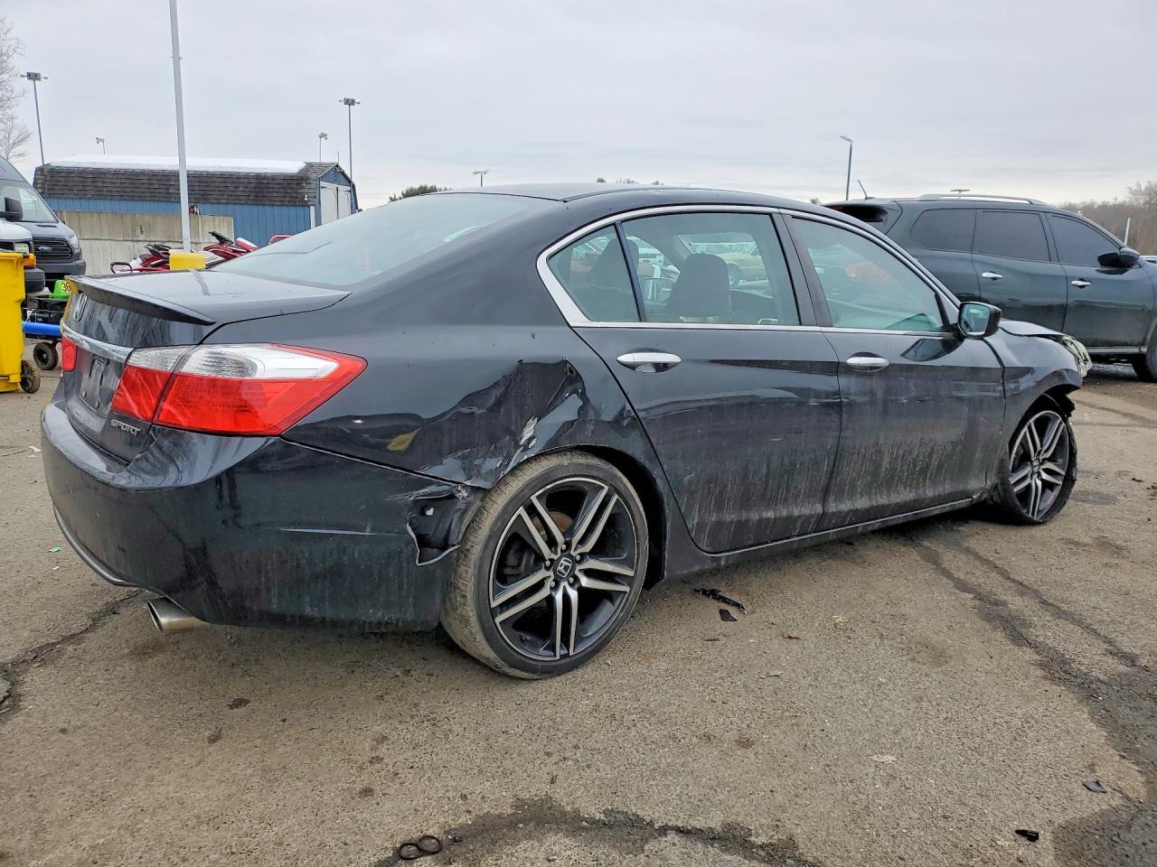 2015 Hond Accord Sport - Image 3