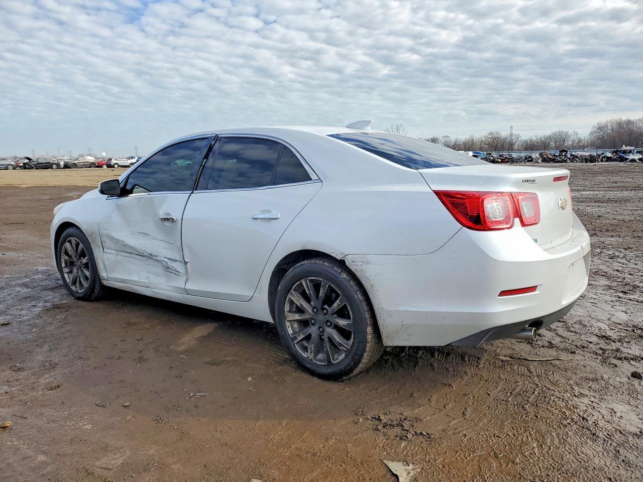 2016 Chevrolet Malibu Limited Ltz - Image 2