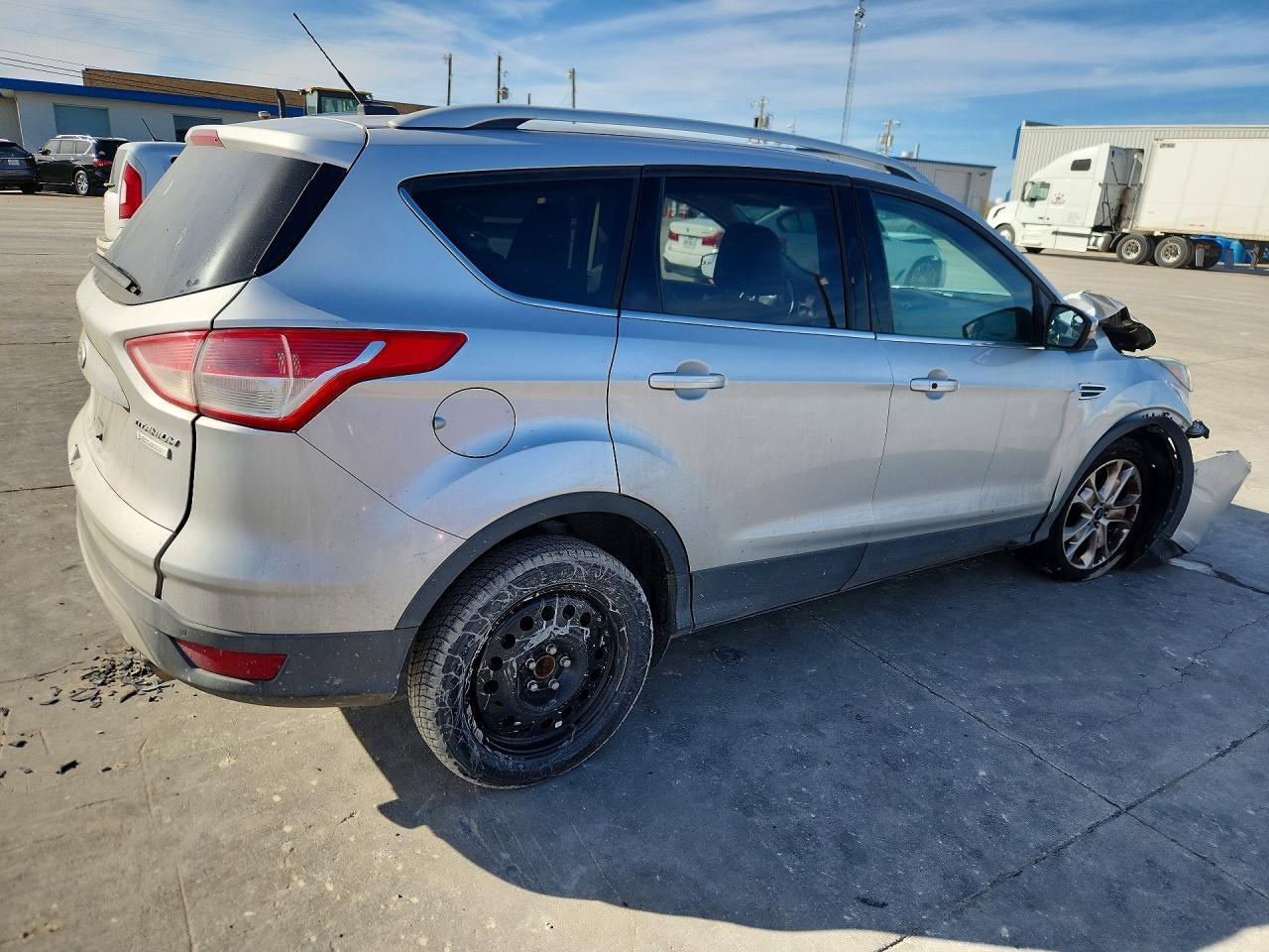 2015 Ford Escape Titanium - Фото 3
