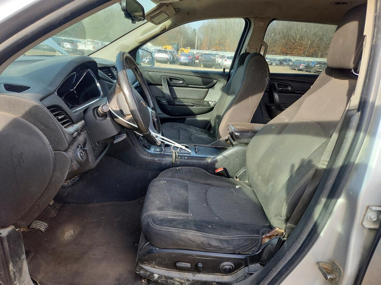 2017 Chev Traverse Lt - Image 7