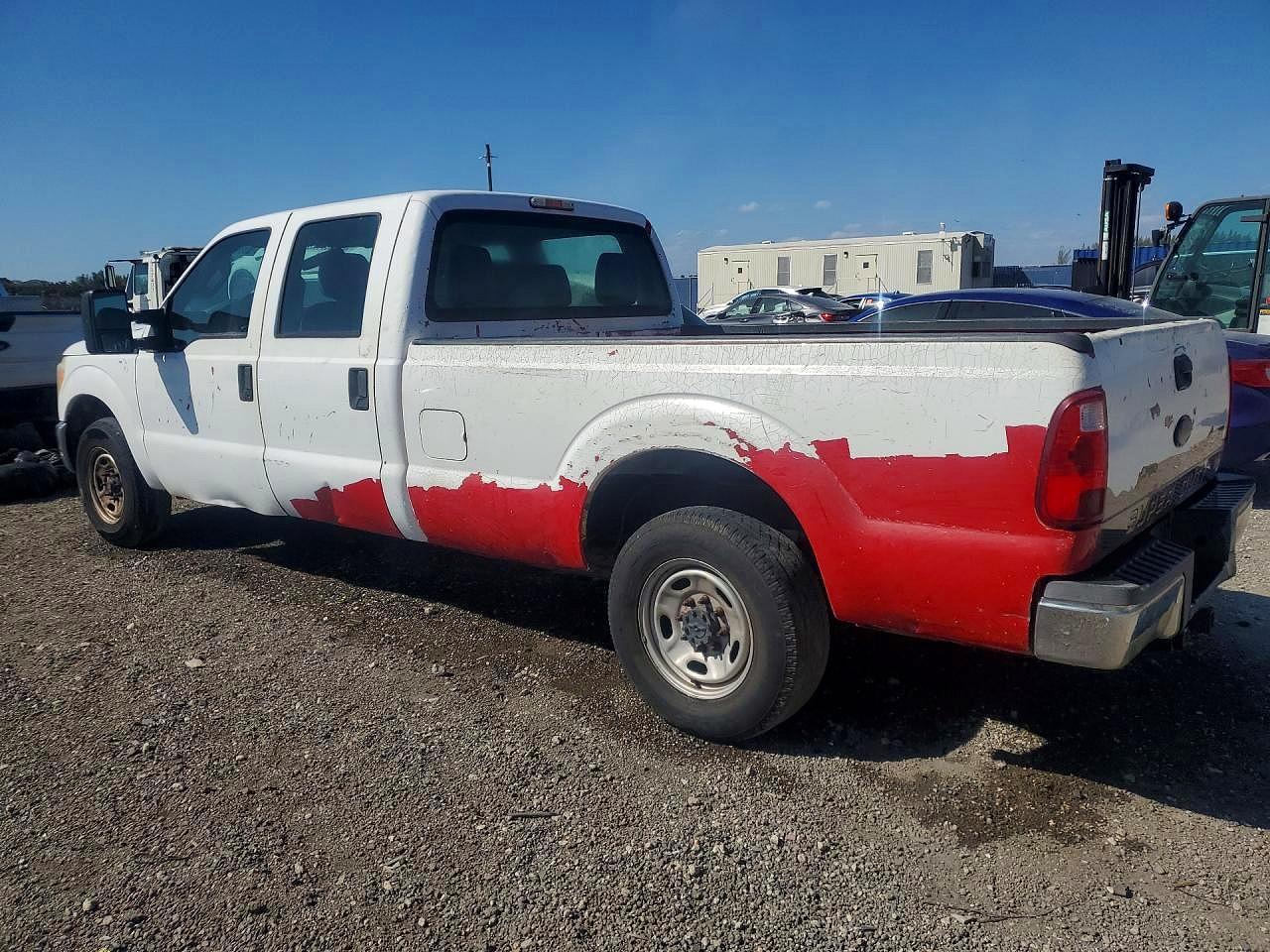 2015 Ford F-250 Sd - Wt * Cln Title * Pri Fleet * - Фото 2
