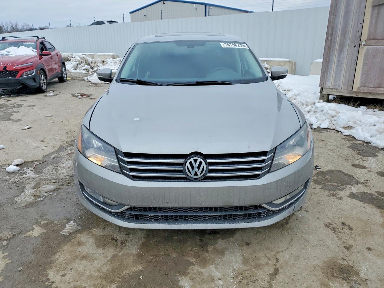 2014 Volkswagen Passat Sel - Фото 5