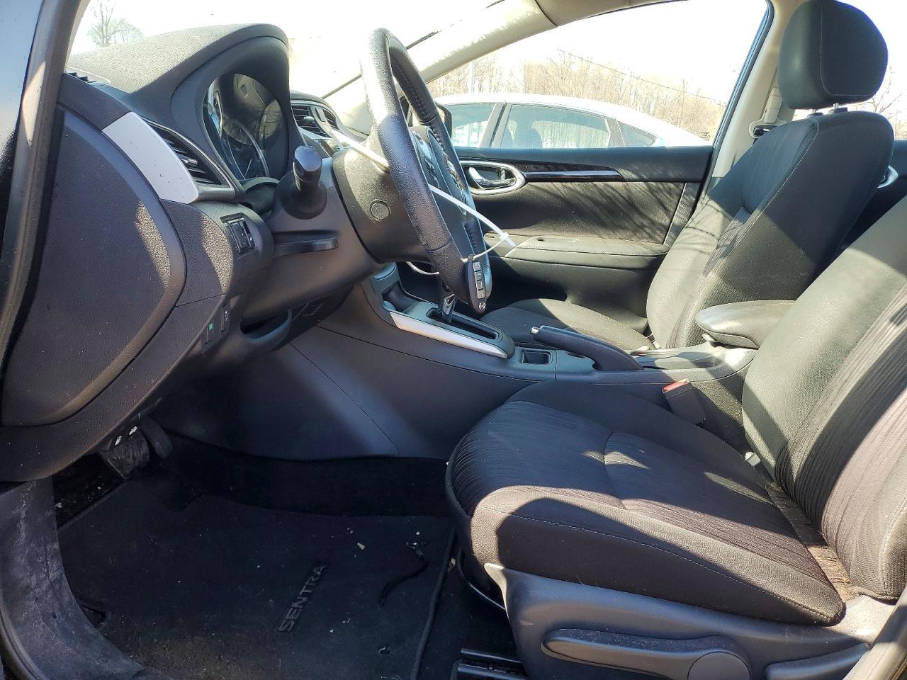 2019 Nissan Sentra Sv - Фото 7