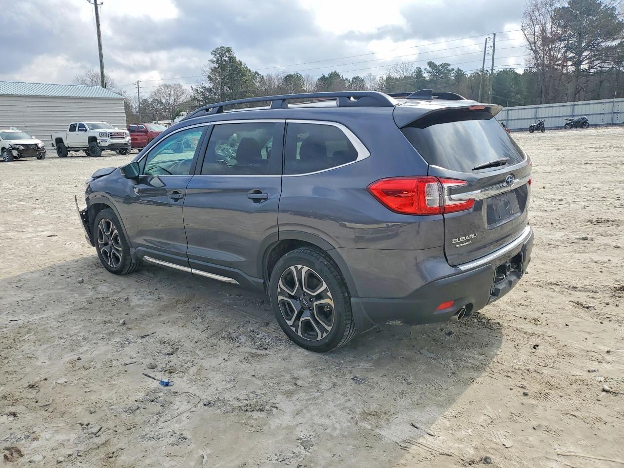 2024 Subaru Ascent Limited - Image 2