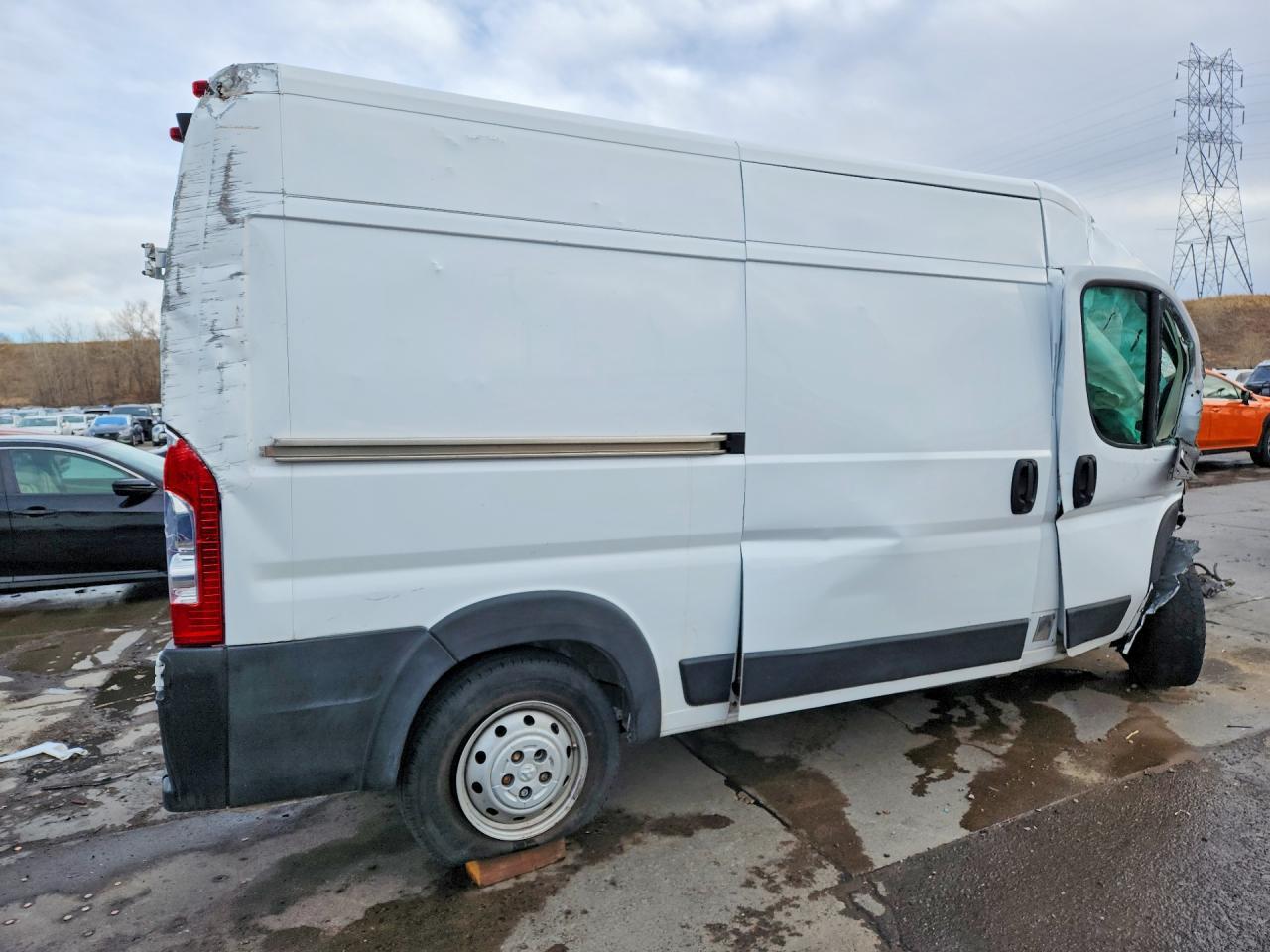 2021 Ram Promaster Cargo Van - Фото 3