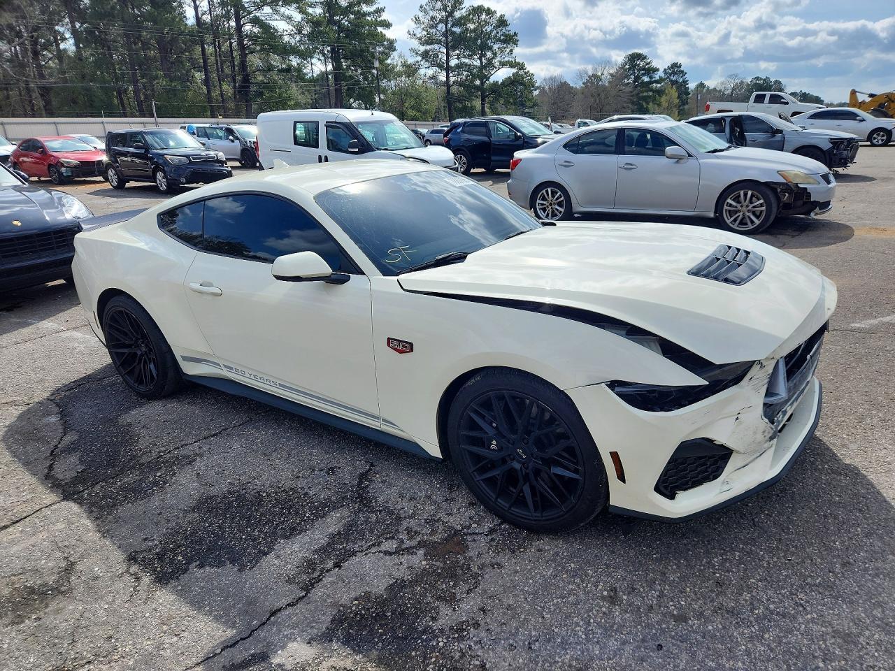 2025 Ford Mustang Gt - Фото 4