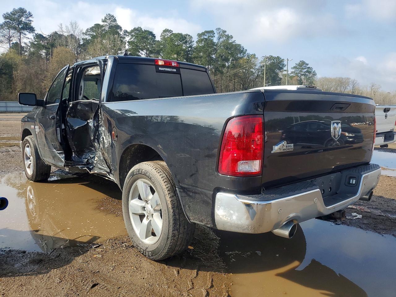 2019 Ram 1500 Classic Slt - Image 2