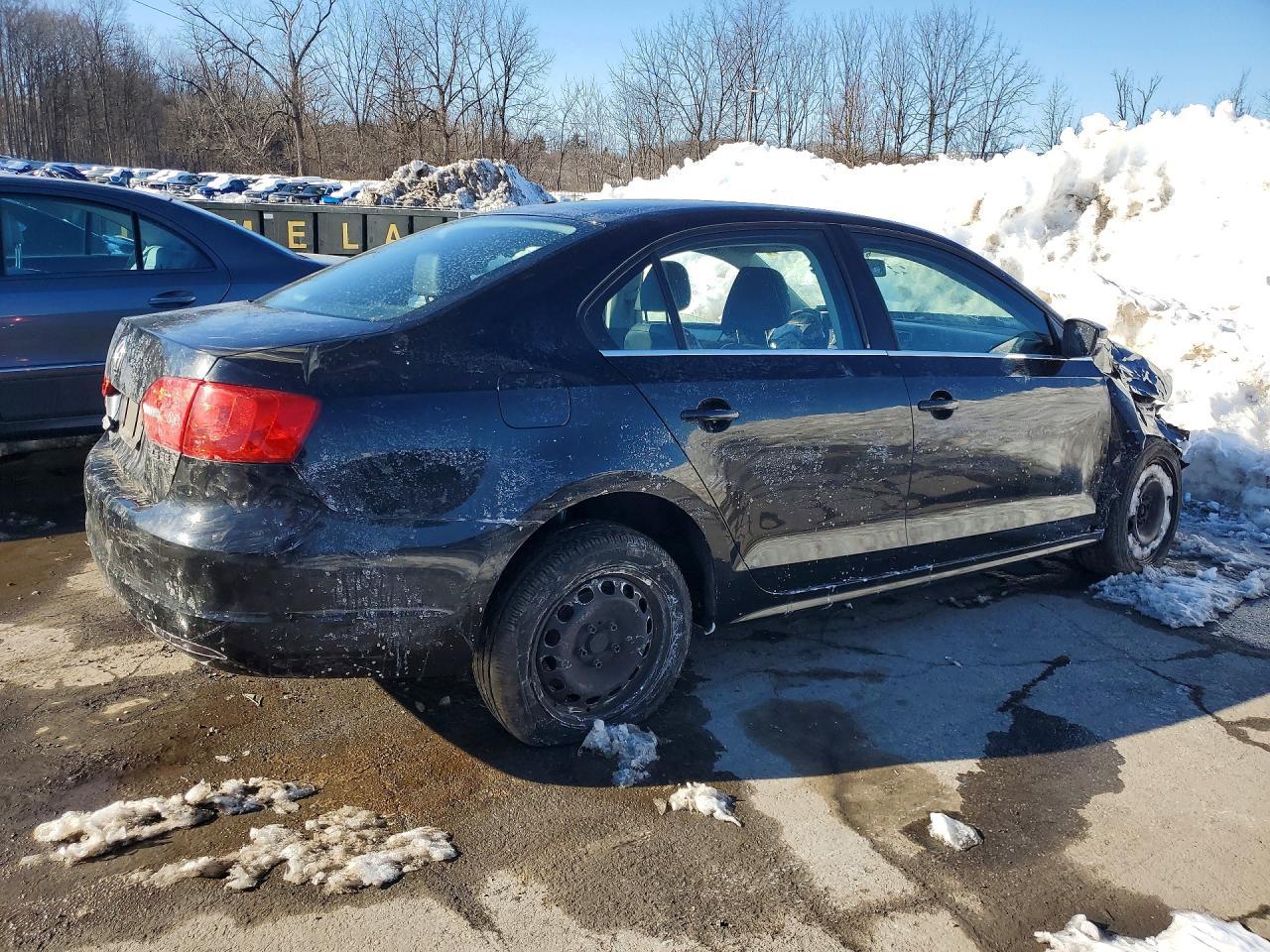 2013 Volkswagen Jetta Se - Фото 3