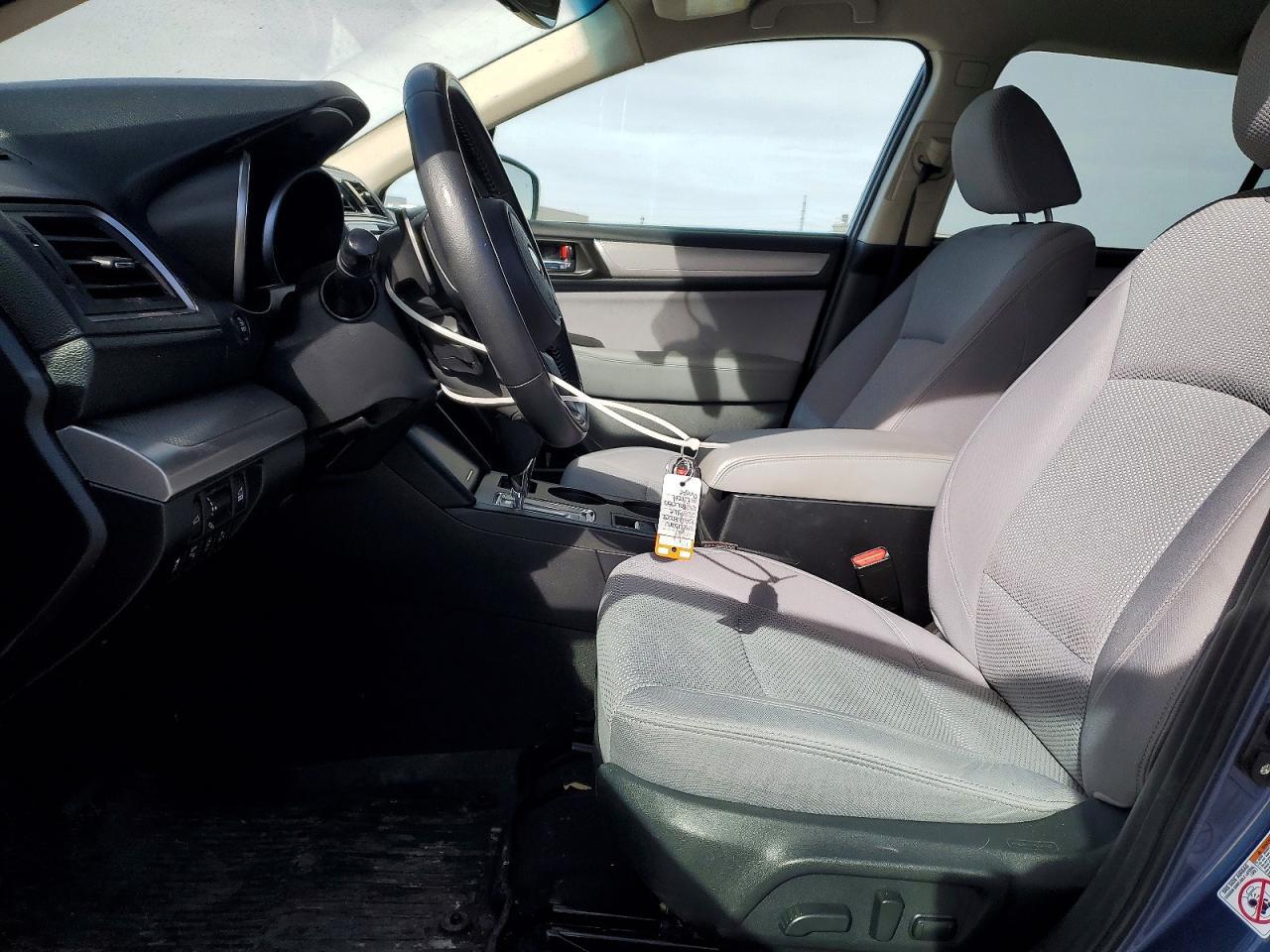 2018 Subaru Outback 2.5I Premium - Image 7