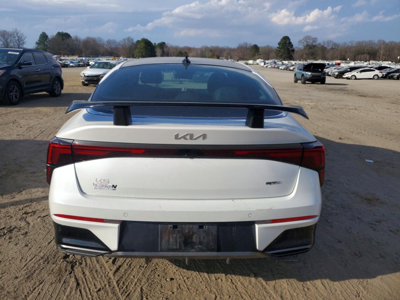 2025 Kia K5 - Фото 6