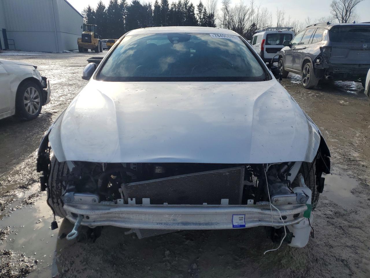 2016 Volvo S60 Premier - Фото 5