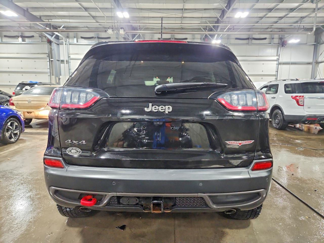 2019 Jeep Cherokee Trailhawk - Фото 6