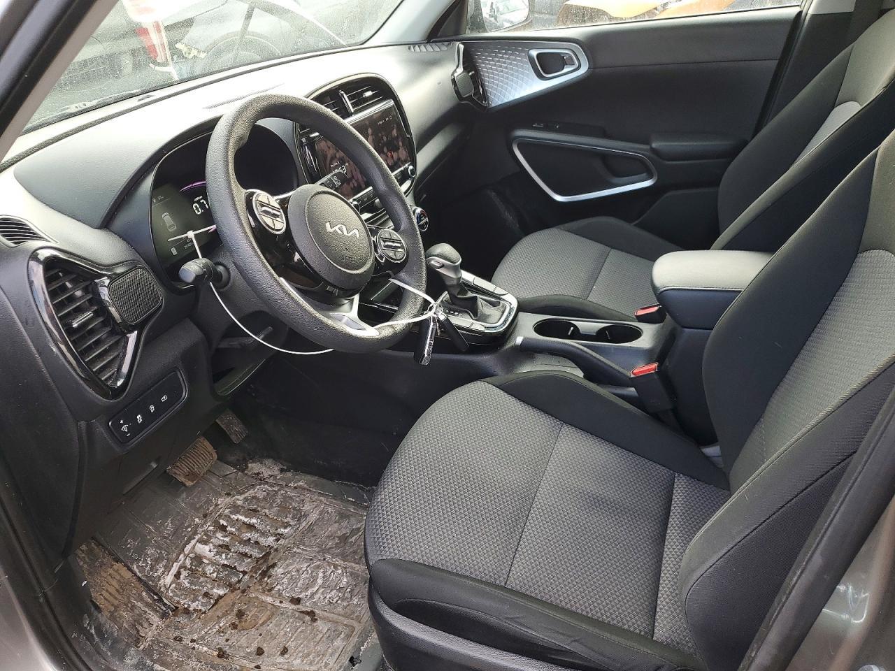 2025 Kia Soul Lx - Image 7