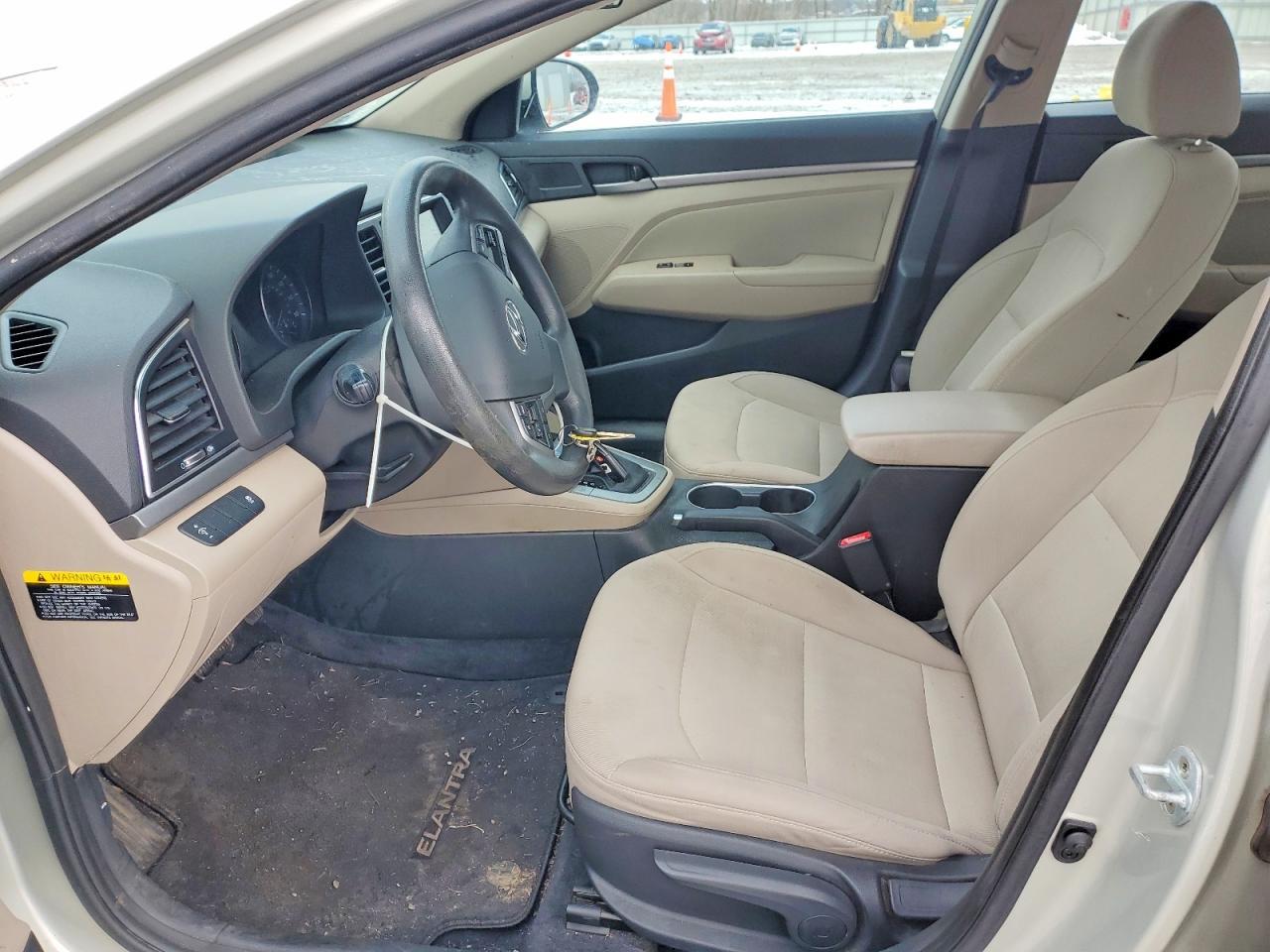 2017 Hyundai Elantra Se - Фото 7