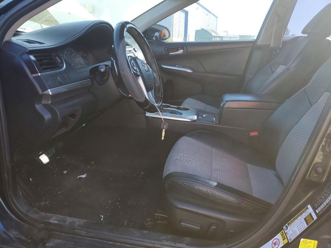 2012 Toyota Camry Base - Фото 7