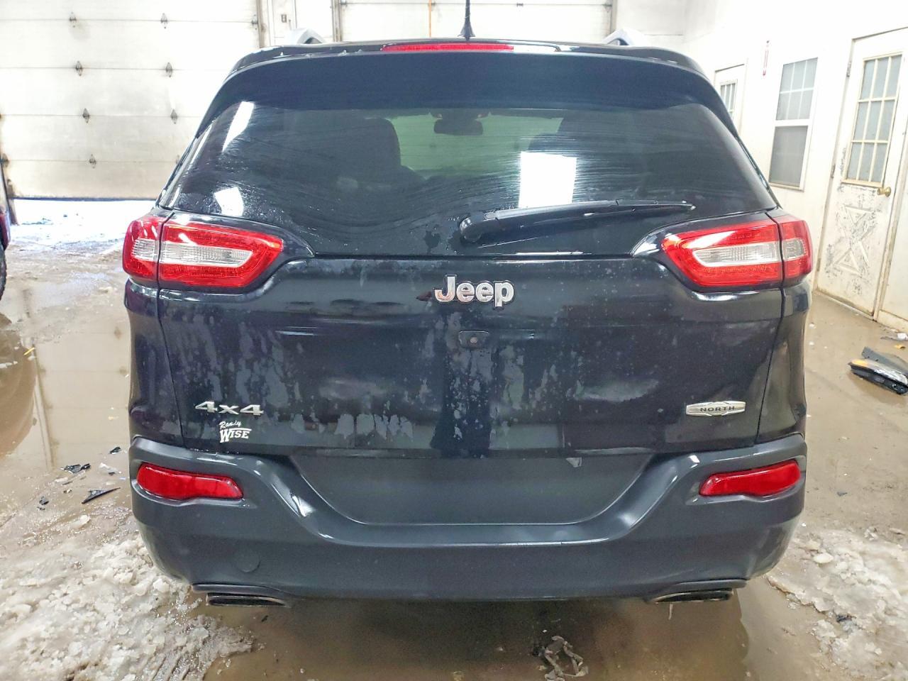 2017 Jeep Cherokee Latitude - Image 6