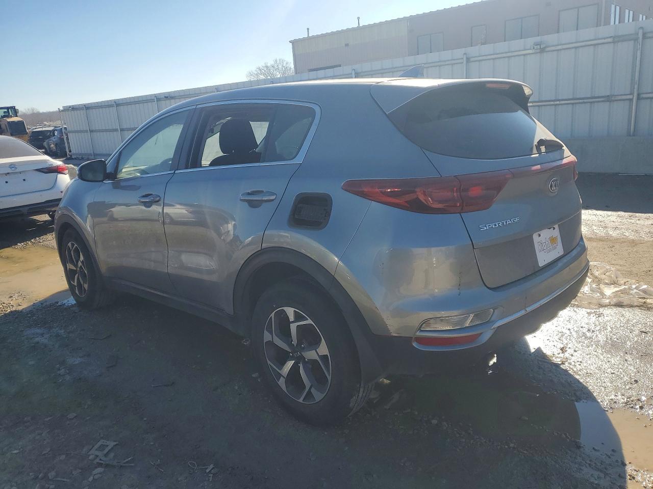 2021 Kia Sportage Lx - Фото 2