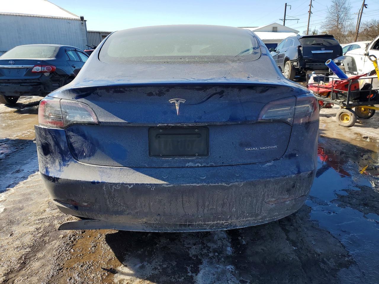 2021 Tesla Model 3 - Image 6
