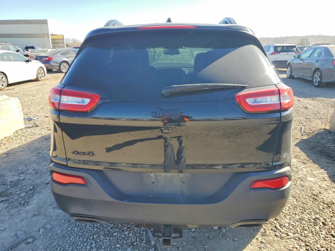 2017 Jeep Cherokee Sport - Image 6