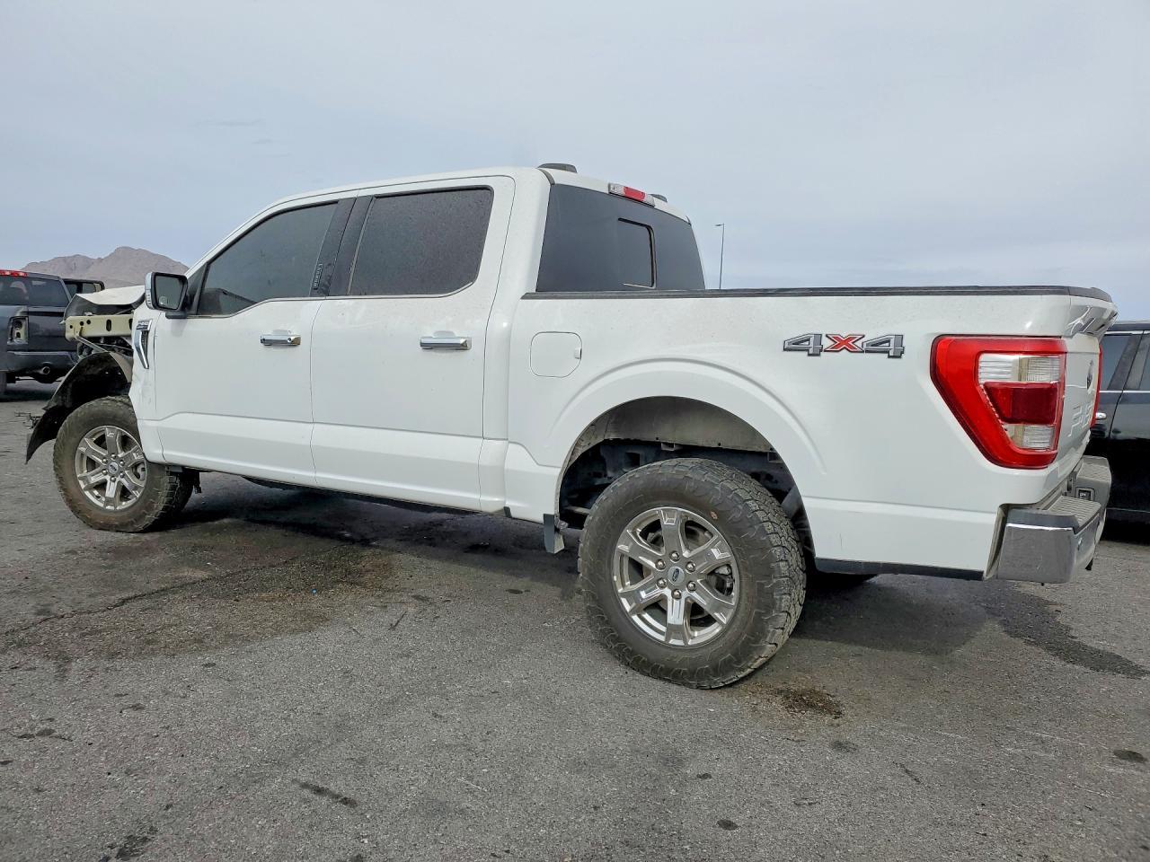 2023 Ford F150 Supercrew - Фото 2