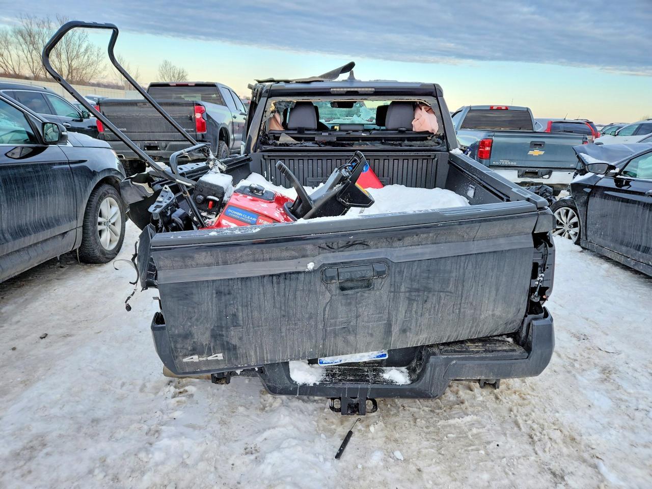 2025 Toyota Tacoma Double Cab - Image 6