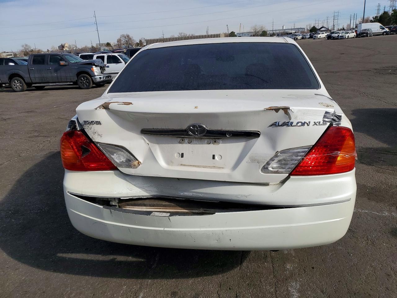 2001 Toyota Alavon - Фото 6