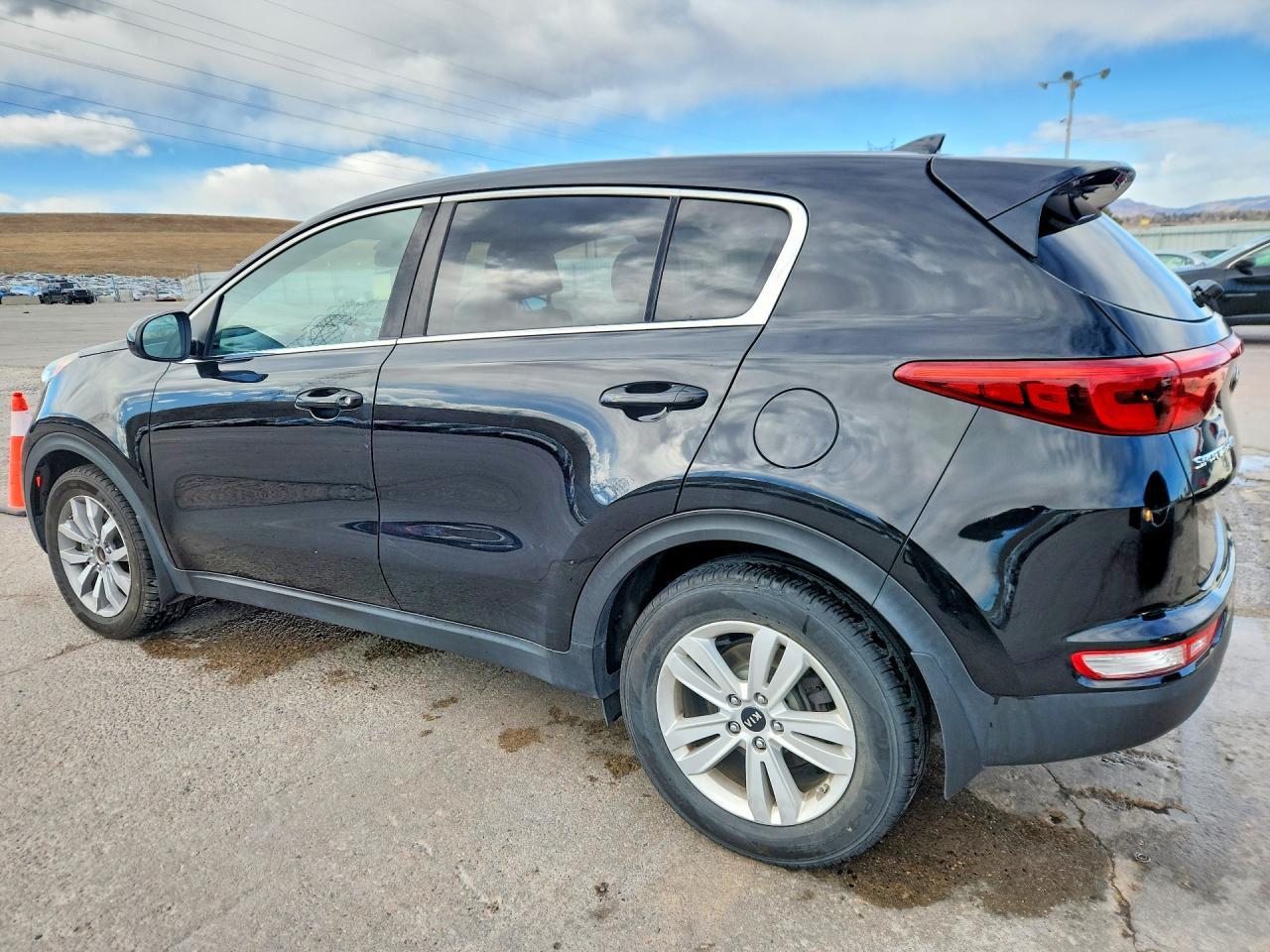 2019 Kia Sportage Lx - Image 2