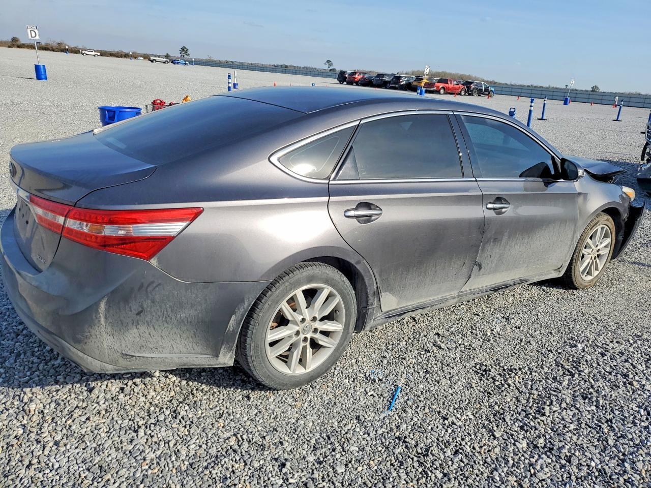 2014 Toyota Avalon Xle Premium - Image 3