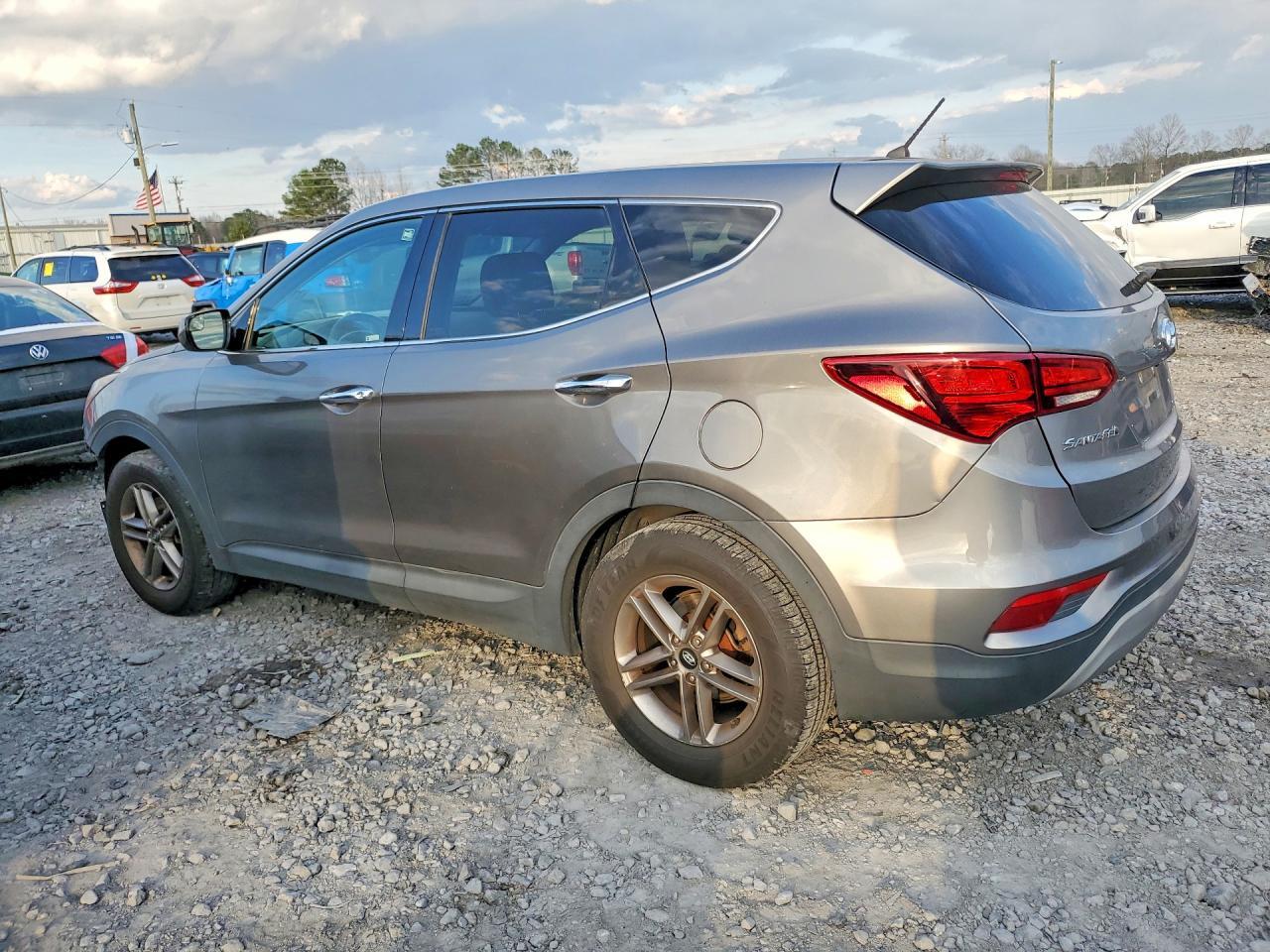 2018 Hyundai Santa Fe Sport - Фото 2
