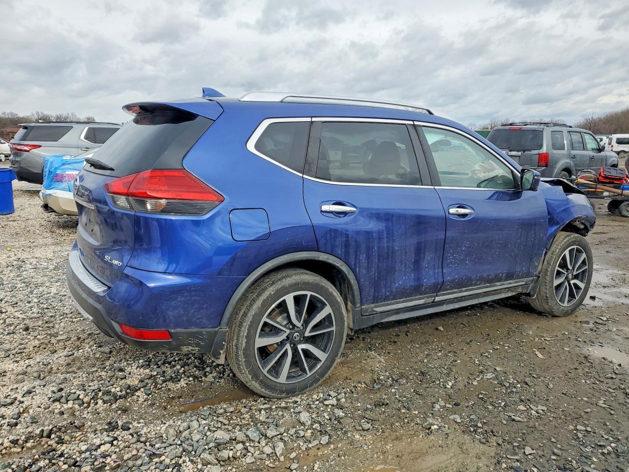 2017 Nissan Rogue Sl - Фото 3