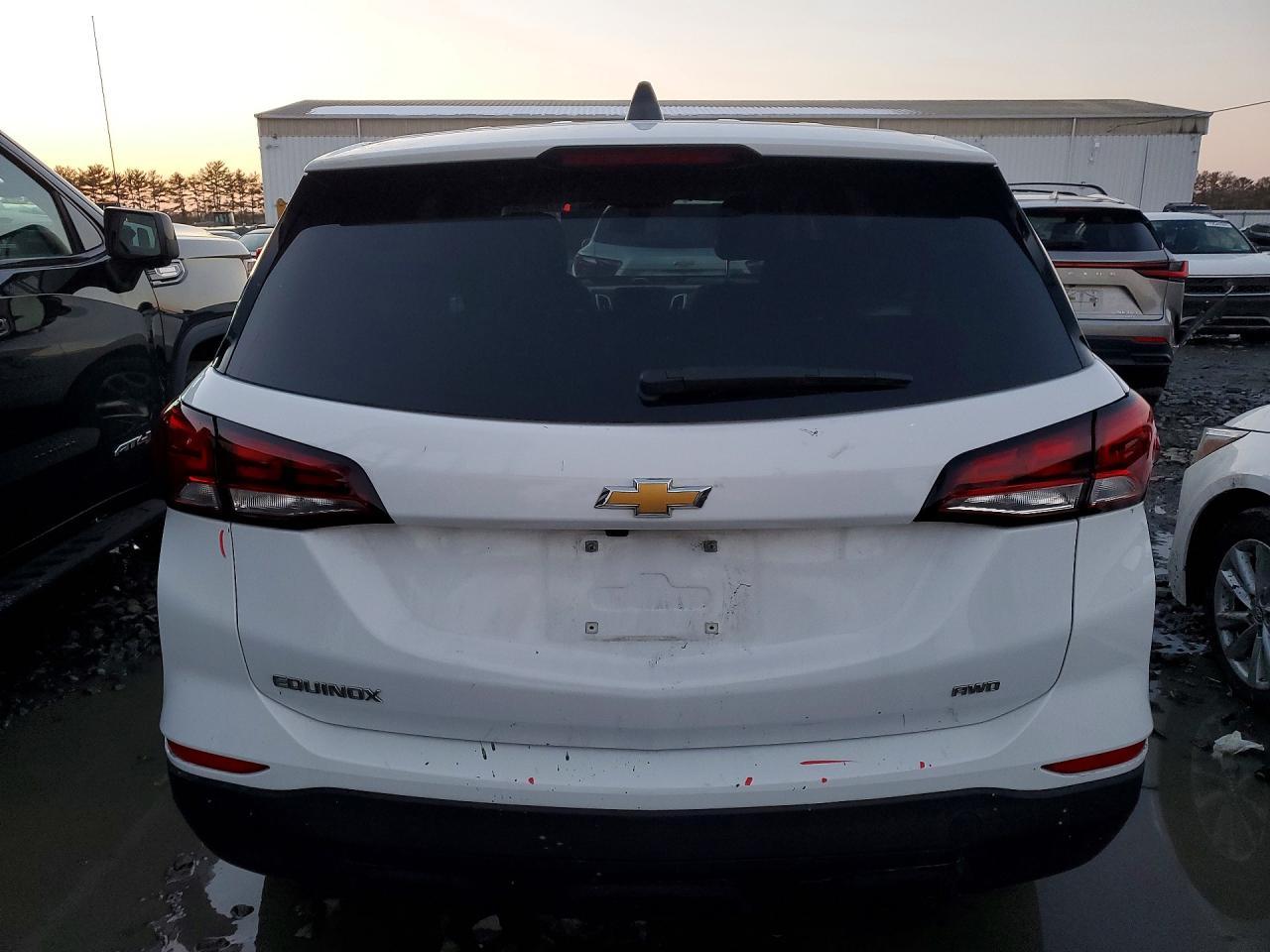 2023 Chevrolet Equinox Ls - Фото 6