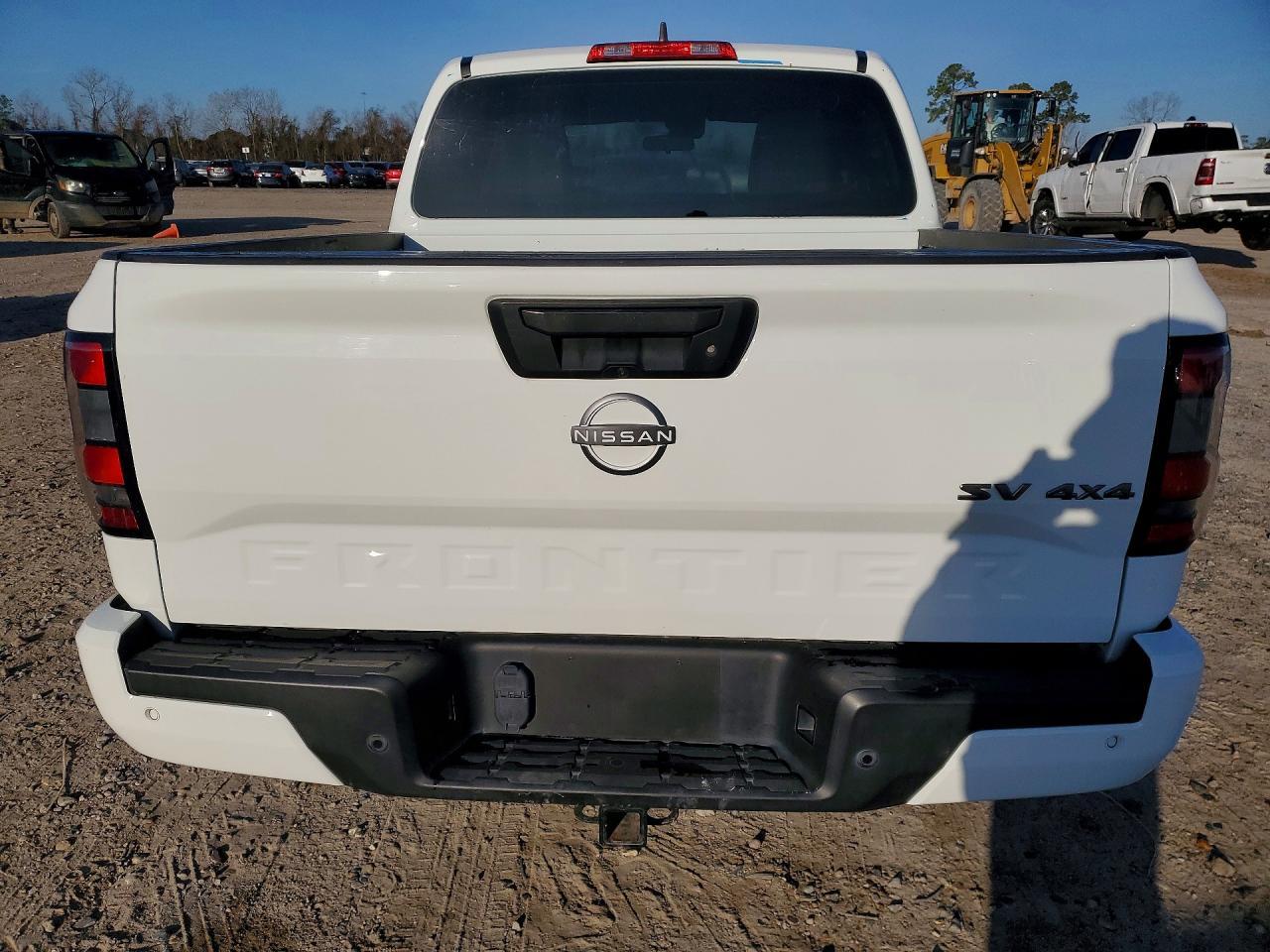 2023 Nissan Frontier S - Фото 6