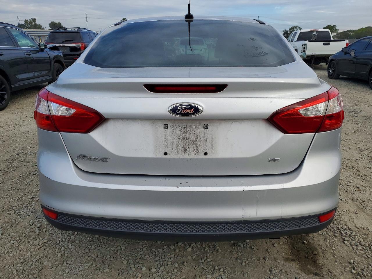2013 Ford Focus Se - Фото 6