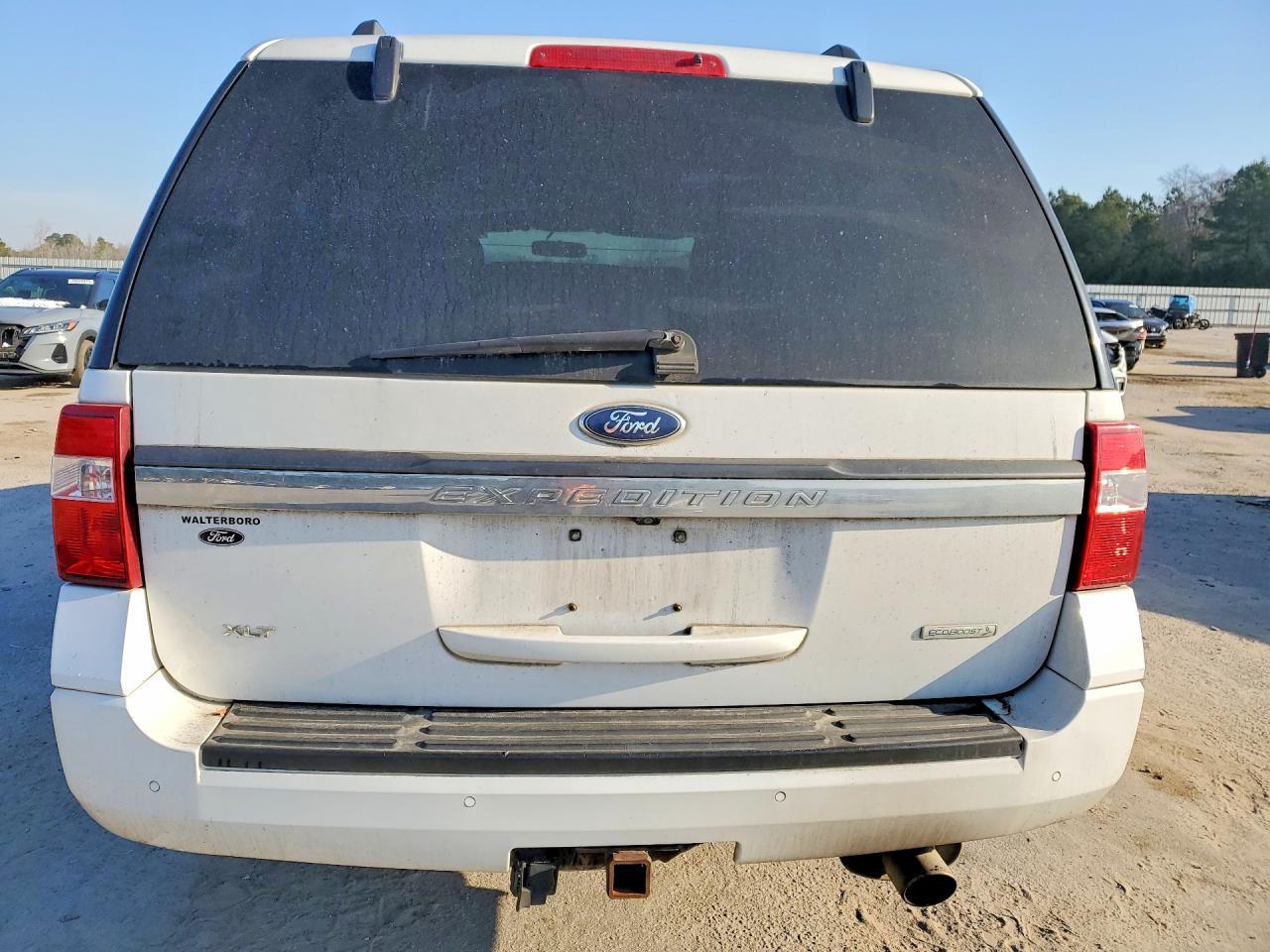 2015 Ford Expedition Xlt - Image 6