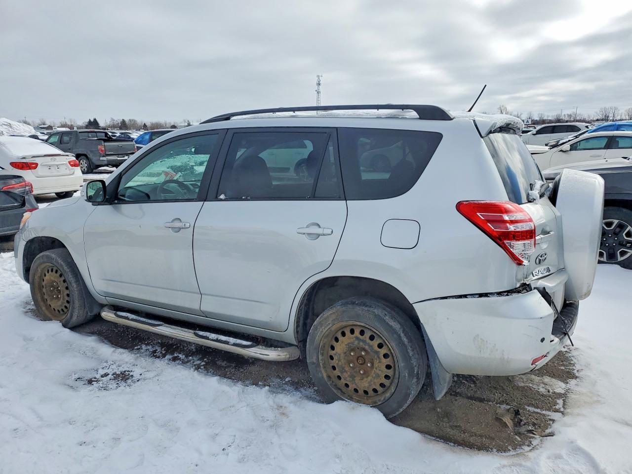 2011 Toyota Rav4 - Фото 2