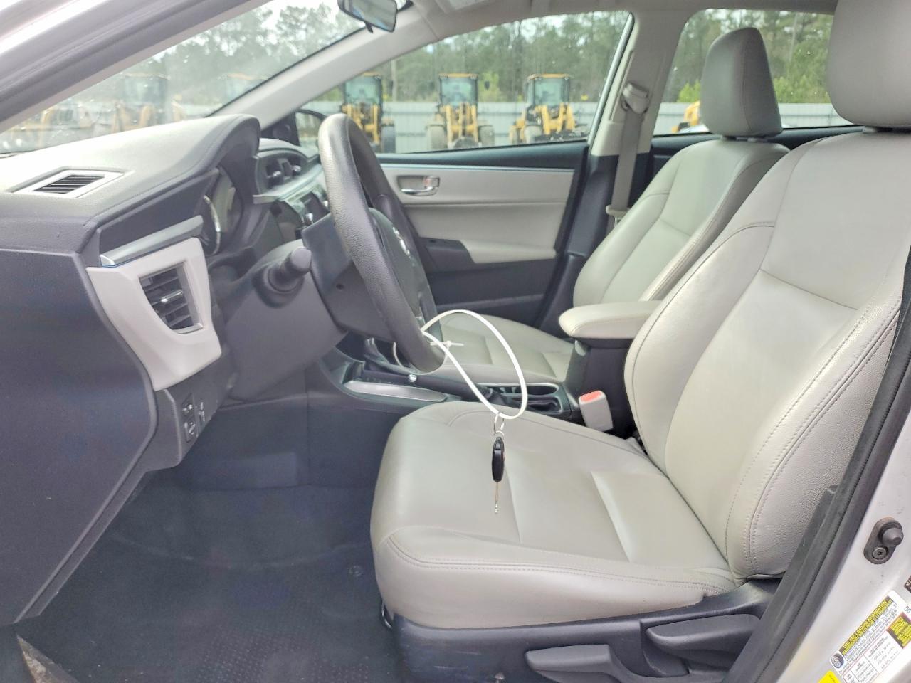 2014 Toyota Corolla Le - Фото 7