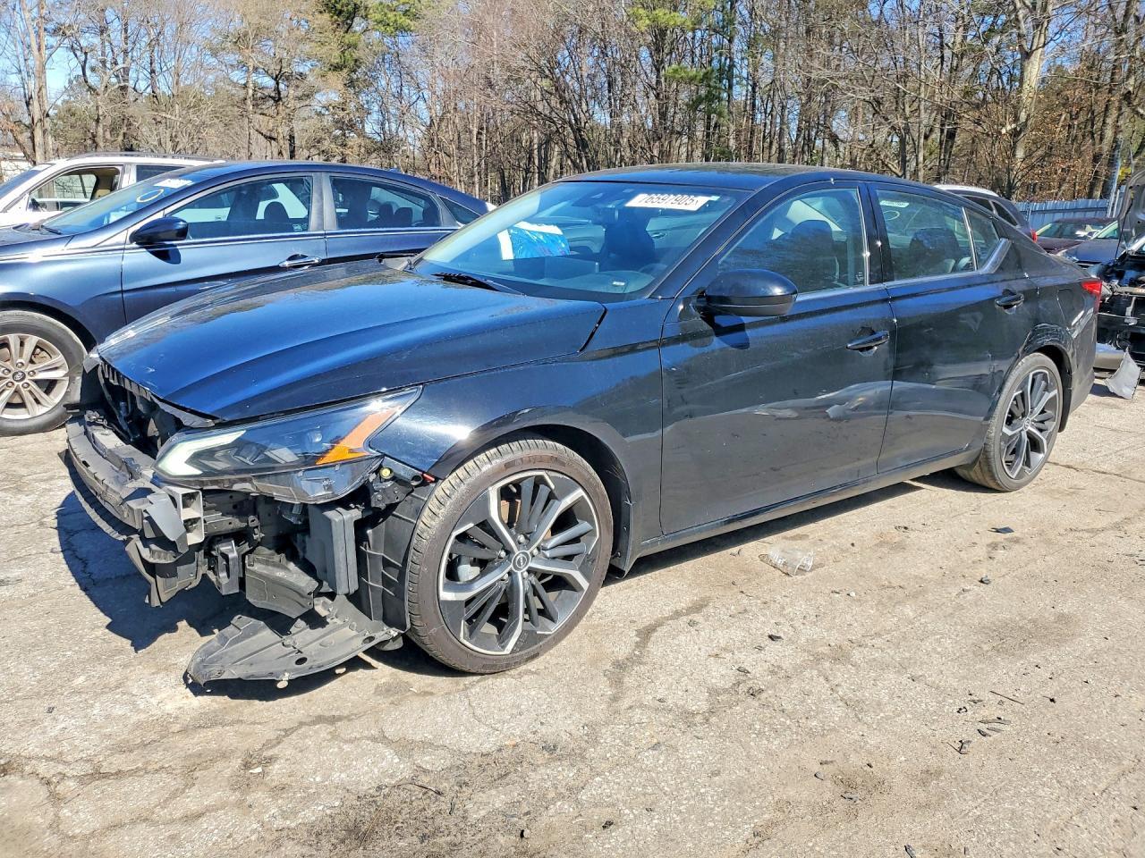 2023 Nissan Altima Sr