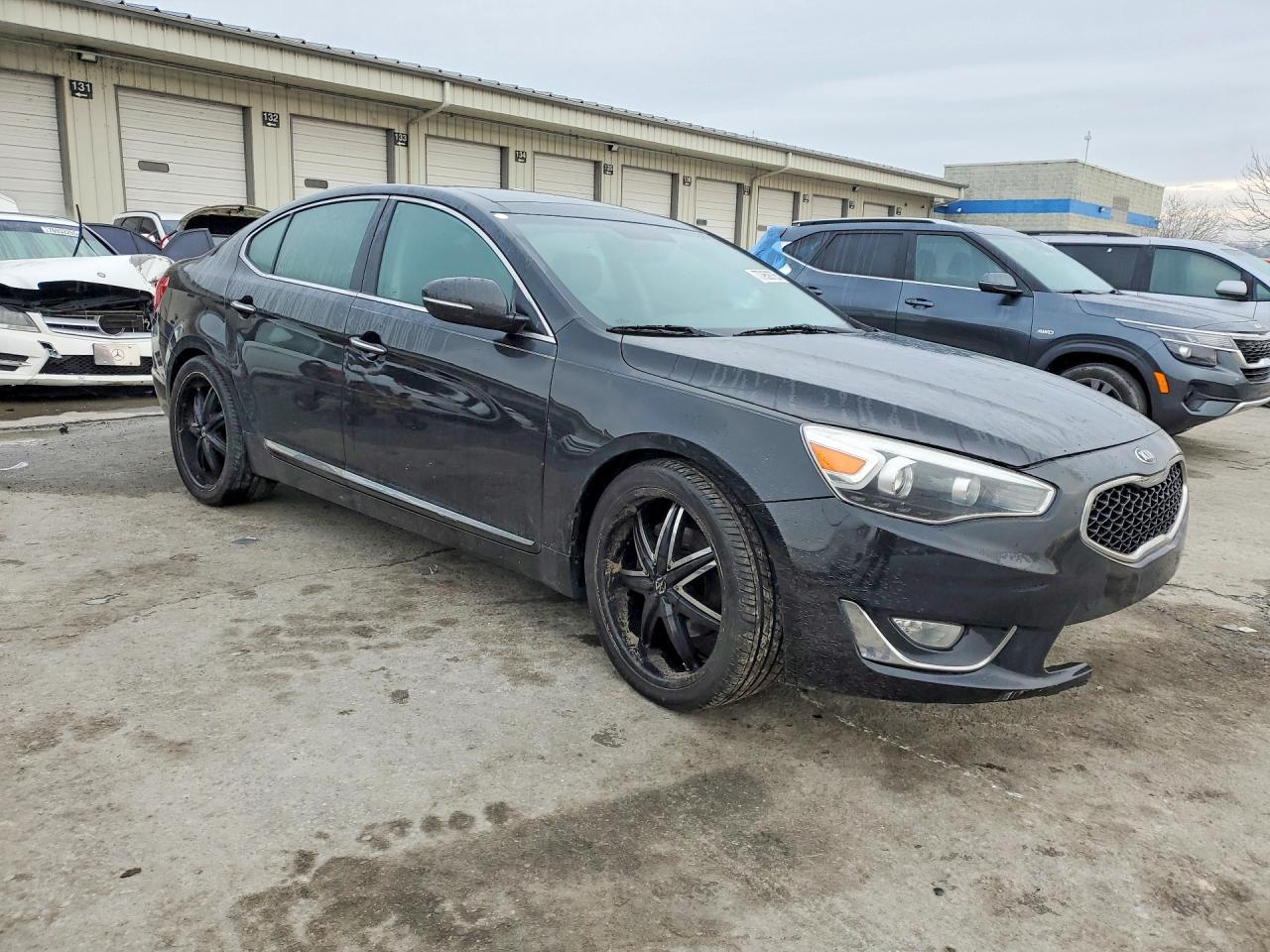 2014 Kia Cadenza Premium - Image 4