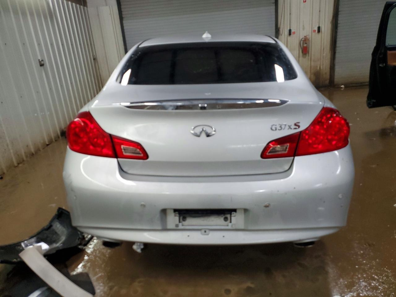 2010 Infiniti G37 Sedan X - Фото 6