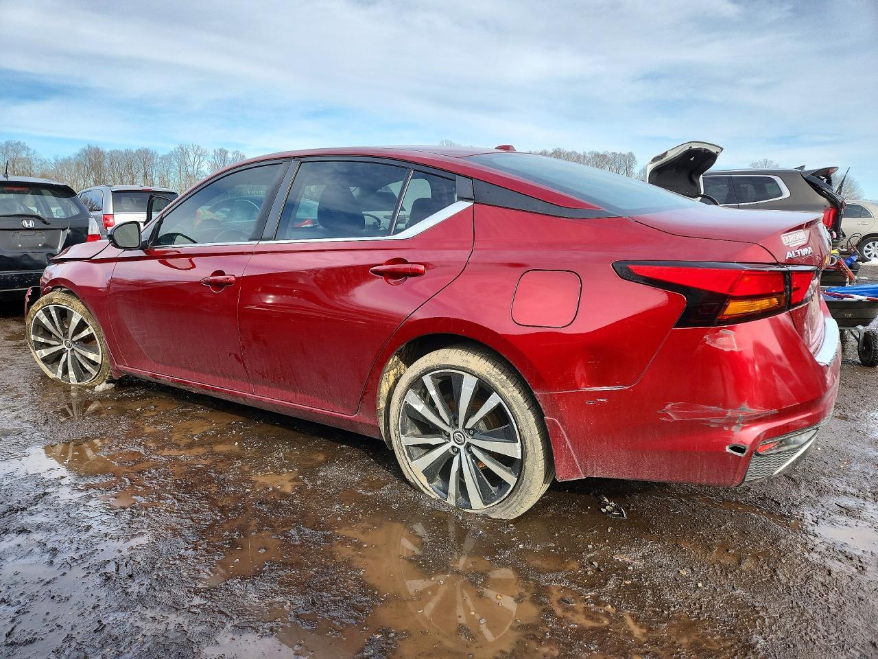 2019 Nissan Altima 2.5 Sr - Image 2