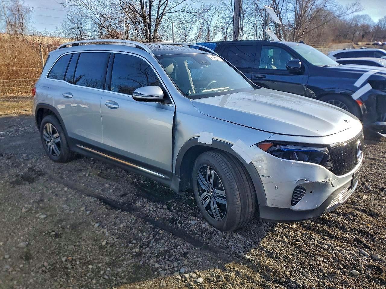 2025 Mercedes-Benz Eqb 250+ - Фото 4